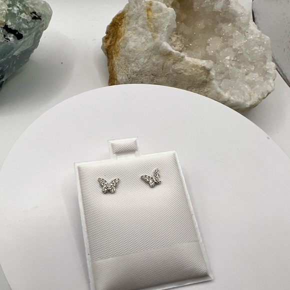 925 Sterling Silver Zircon Butterfly Earrings NEW - Picture 3 of 5